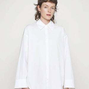 Famart Farmhouse Soft White